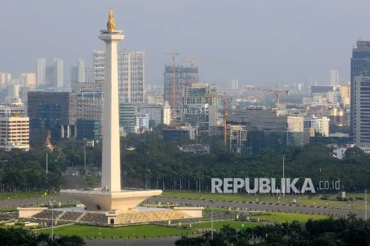 Tugu Monas/ Republika