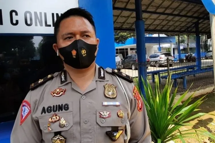 Kasie Satpas SIM Daan Mogot Subdit Regident Direktorat Lalu Lintas Polda Metro Jaya Kompol Agung Permana / Fichri Hakiim