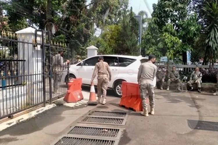 Bakal Ada Aksi Unjuk Rasa Pembebasan HRS, Objek Vital di Kota Bogor Dijaga Ketat / Yogi Faisal