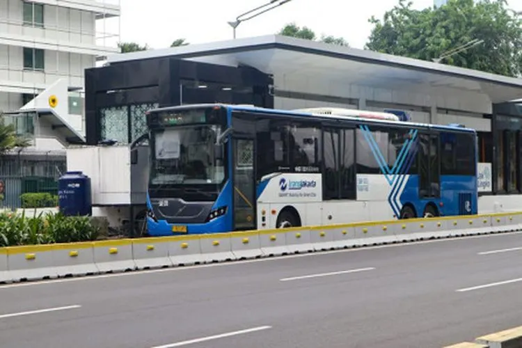 [Ilustrasi] Bus Transjakarta (dok)