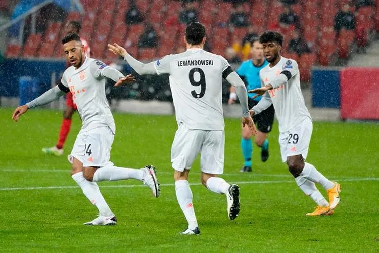 Selebrasi perayaan gol Bayer Munchen ke gawang Salzburg (dok UEFA)