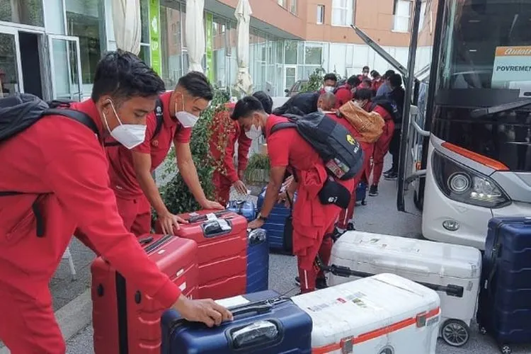 Para pemain Timnas U-19 saat tiba di Kroasia untuk TC/ instagram PSSI