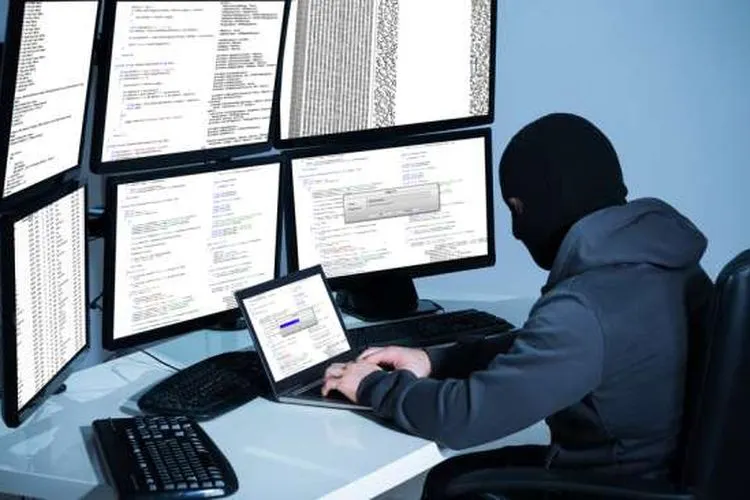 ilustrasi hacker (shutterstock)