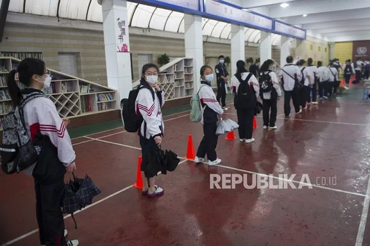 ilustrasi sekolah dalam era new normal/ Republika