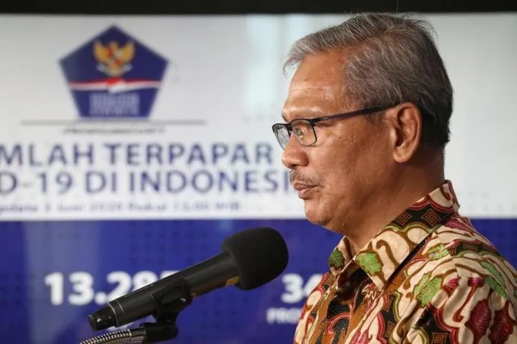 Juru bicara penanganan Covid-19 Indonesia, Achmad Yurianto/ BNPB