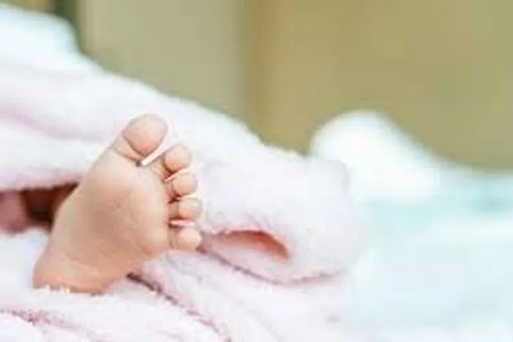 Bayi di Ciomas Bogor menderita penyakit langka