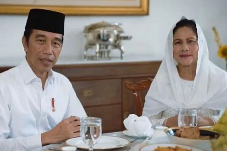 Presiden Jokowi dan Ibu Negara Iriana Lebaran di Istana Bogor/ KSP
