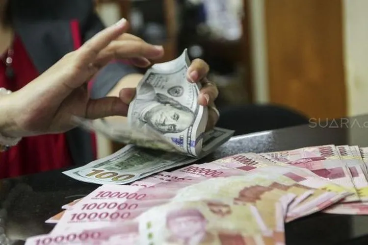 Selasa 28 April 2020, nilai tukar rupiah menguat di level Rp15.488. Foto: Suara.com