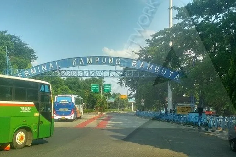 Suasana Terminal Kampung Rambutan pada Rabu (22/4/2020). (Ayojakarta.com/Hendy Dinata)