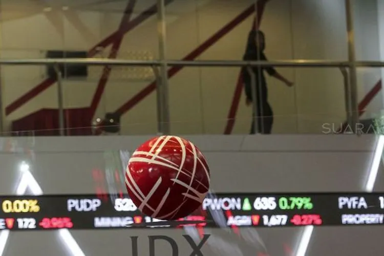 Pergerakan IHSG diprediksi menurun. Foto: Suara.com