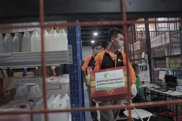Distribusi bantuan sembako yang dilakukan Dompet Dhuafa. (Dok Dompet Dhuafa)