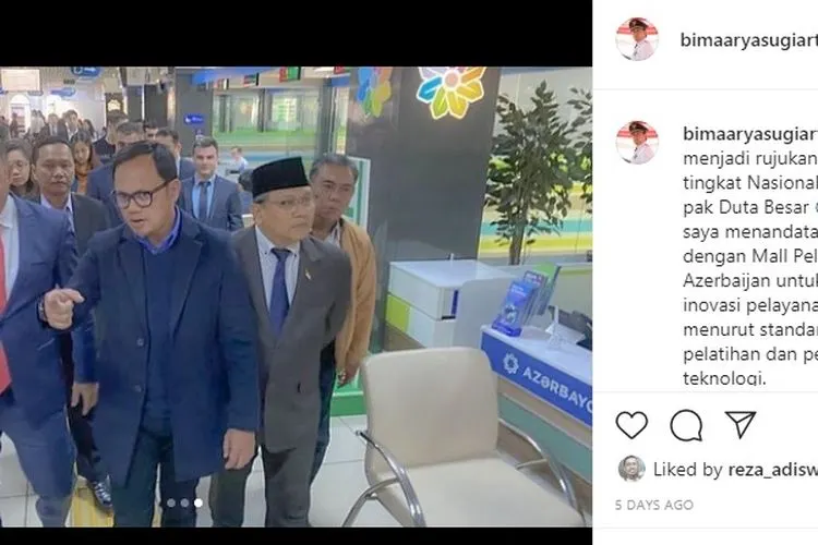 Walikota Bogor Bima Arya saat berkunjung ke Azerbaijan. Instagram: @bimaaryasugiarto)