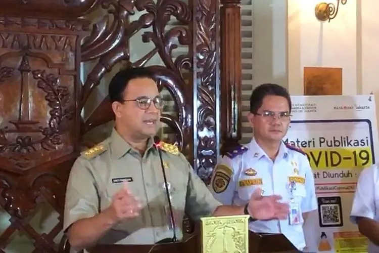 Gubernur DKI Jakarta, Anies Baswedan, dalam konferensi pers di Balai Kota Jakarta Pusat, Senin (16/3/2020) malam. (Ayojakarta.com/Khoirur Rozi)