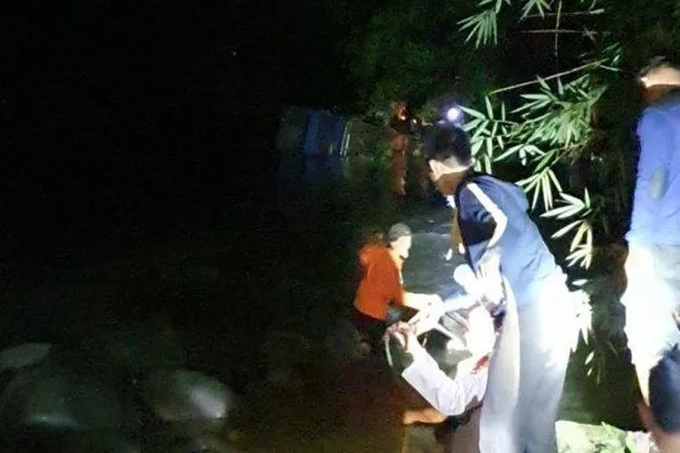 Bus Sriwijaya masuk jurang di Pagaralam, Sumatera Selatan, Senin (23/12/2019) (Sripoku.com)