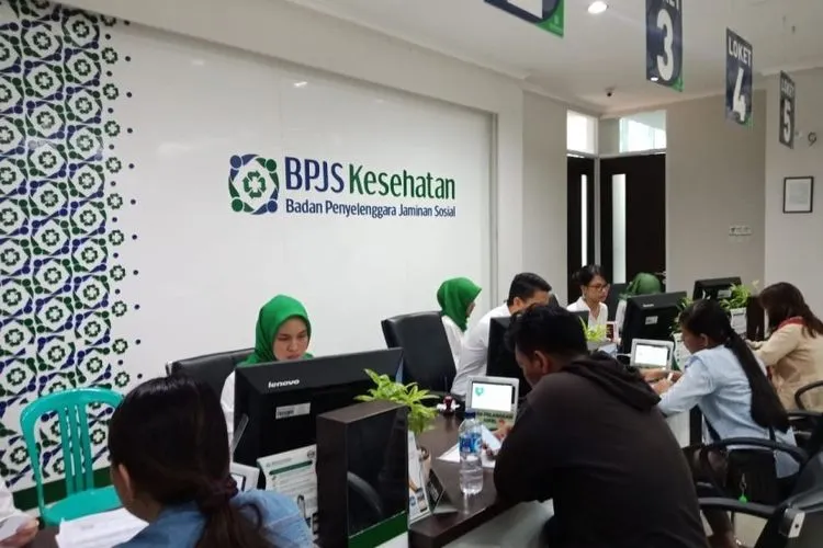 Aktivitas di Kantor BPJS Kesehatan Kota Bogor/Republika