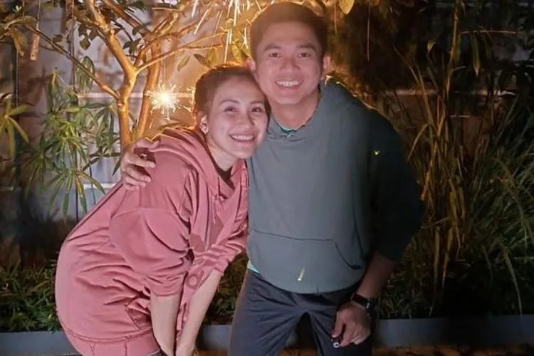 Ayu Ting Ting dan Adit Jayusman / dok. Instagram