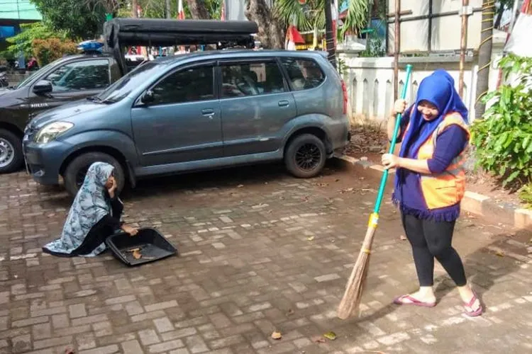 Satpol PP Kecamatan Koja gelar Operasi Tibmask di lokasi rawan keramaian masyarakat/dok: utara.jakarta.go.id