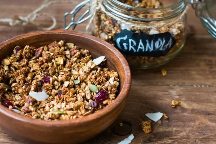 Ilustrasi granola. (Shutterstock)