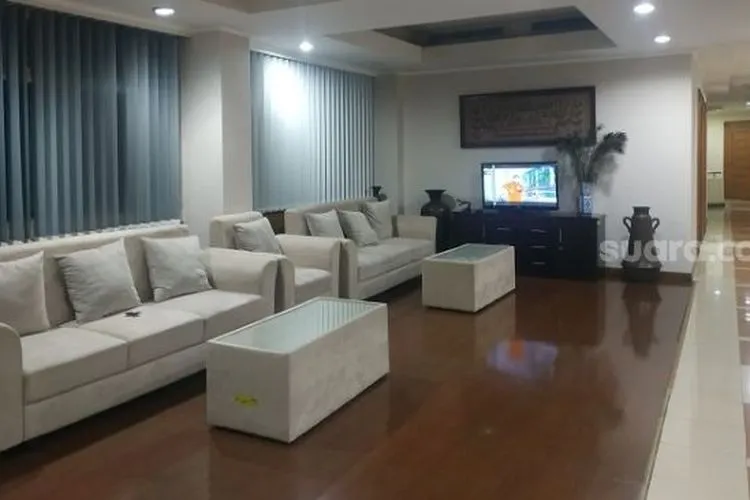 Area dalam kantor Disparekraf, lokasi Plt Kadisparekraf DKI Jakarta Gumilar Ekalaya ditusuk saat bekerja. (Suara.com/Fakhri Fuadi)