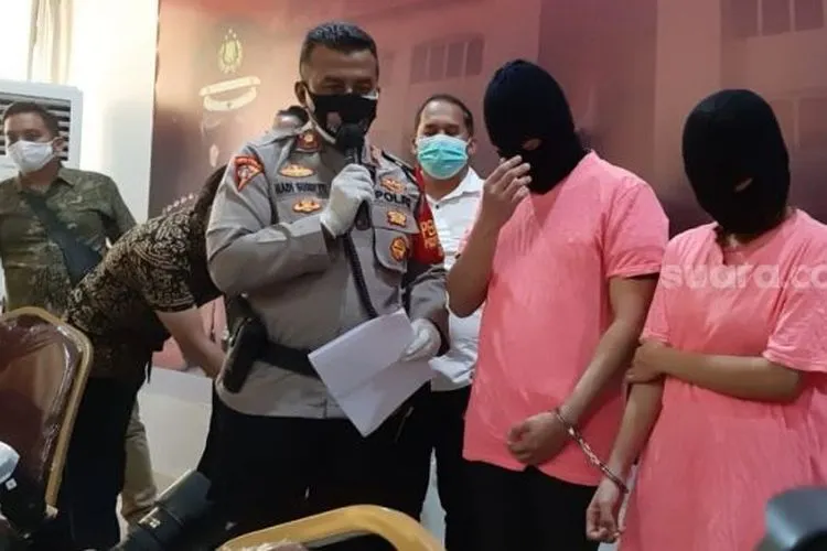 Polres Metro Jakarta Utara saat merilis kasus prostitusi artis [Suara.com/Herwanto]