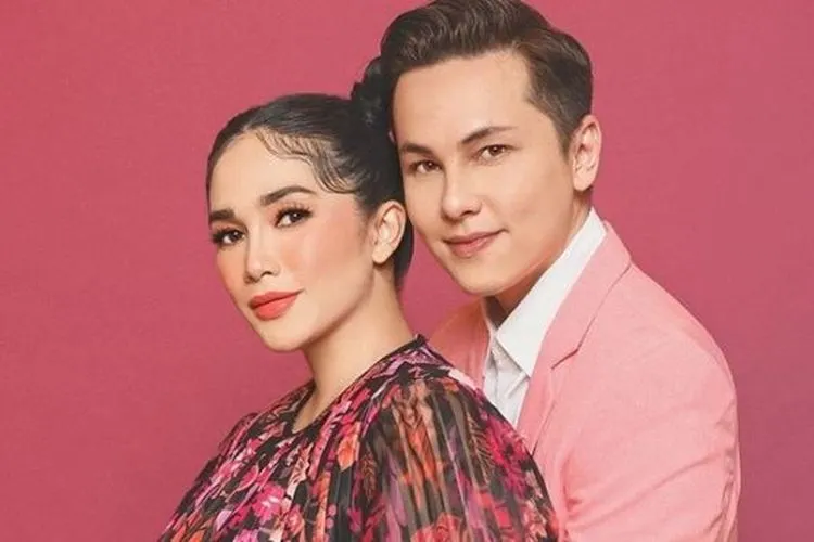 Pasangan Ussy dan Andhika / dok. Instagram