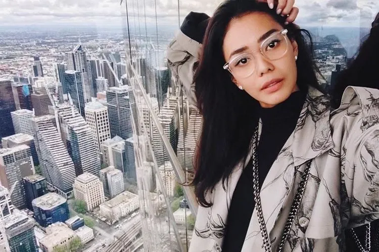 Aktris Adinia Wirasti (Instagram/@adiniawrst)