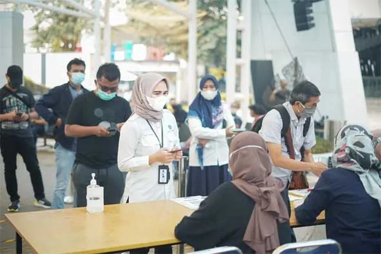Airport Health Center di Bandara Soekarno-Hatta resmi membuka layanan prapesanan (pre-order service) untuk tes Covid-19 baik itu PCR test, rapid test antigen dan rapid test antibody/Humas AP II