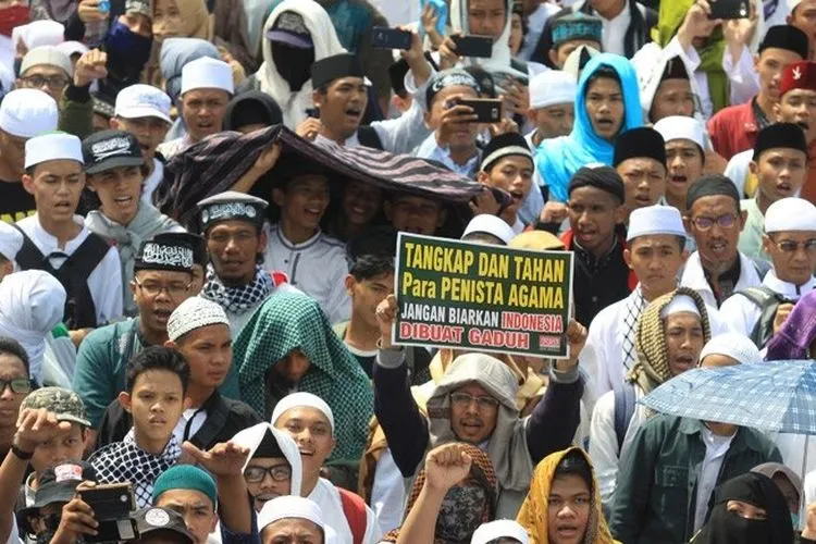 Massa dari Persaudaraan Alumni 212/Antara
