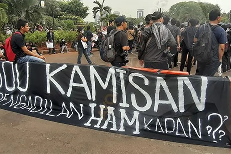 Suasana Aksi Kamisan di Jalan Medan Merdeka Utara/Ayojakarta.com