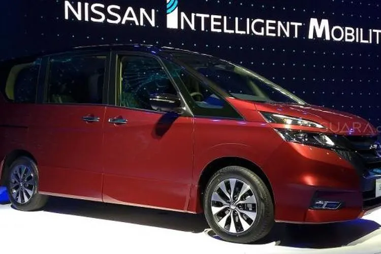All New Nissan Serena. Sebagai ilustrasi mobil dilengkapi sliding door [Suara.com/Manuel Jeghesta Nainggolan].