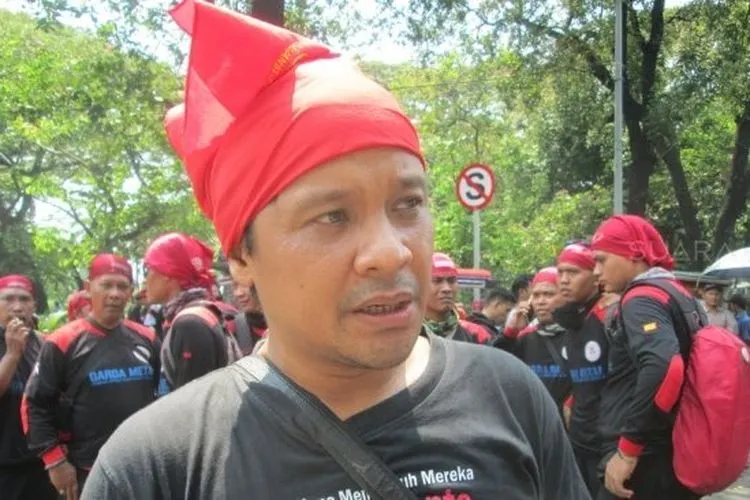 Ketua AJI Jakarta, Asnil Bambani Amri di Jakarta, Selasa (15/2/018). [Suara.com/Adhitya Himawan]