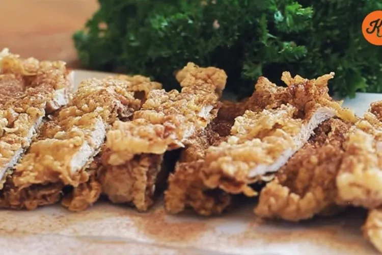 Resep ayam sahilin/ youtube: Kokiku TV