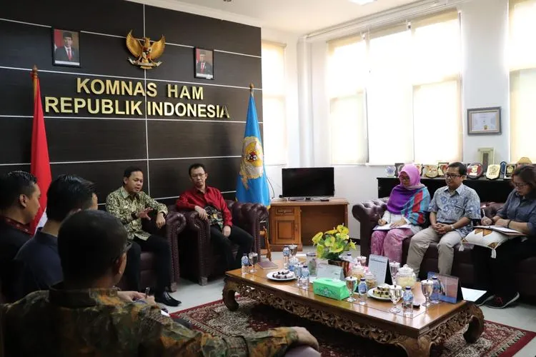 Wali Kota Bogor, Bima Arya bersama Komisioner Komnas HAM bahas solusi GKI Yasmin (Dok: Komnas HAM
