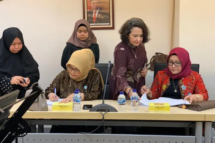 bank bjb menandatangani perjanjian kerjasama (PKS) terkait Penawaran Umum Berkelanjutan II (PUB II) Obligasi Subordinasi tahap I bank bjb senilai Rp500 miliar.