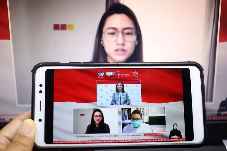 Dialog Produktif dengan tema ‘Vaksin Sebagai Perencanaan Preventif Kesehatan’ yang diselenggarakan di Media Center Komite Penanganan COVID-19 dan Pemulihan Ekonomi Nasional (KPCPEN), Senin (23/11/2020).