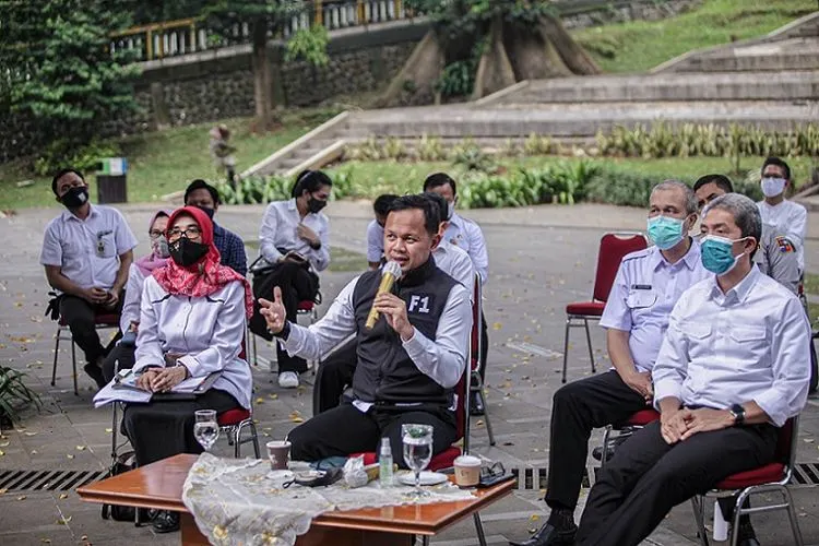 Wali Kota Bogor Bima Arya (tengah)/kotabogor.go.id