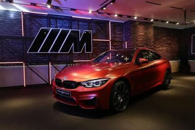 BMW M4 Competition/BMW