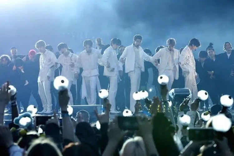 Penampilan BTS di King Fahd International Stadium, Riyadh, Arab Saudi/Kpop Herald
