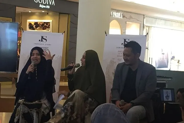 Konferensi pers Jawhara Fashion (Ayojakarta.com/Istihanah Soejoethi)