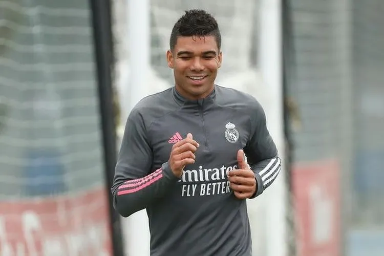 Gelandang Real Madrid, Casemiro dikabarkan sudah pulih usai terpapar Covid-19. Dia bahkan dinyatakan siap berlaga melawan Inter Milan pada matchday keempat Liga Champions 2020/2021 (instagram)