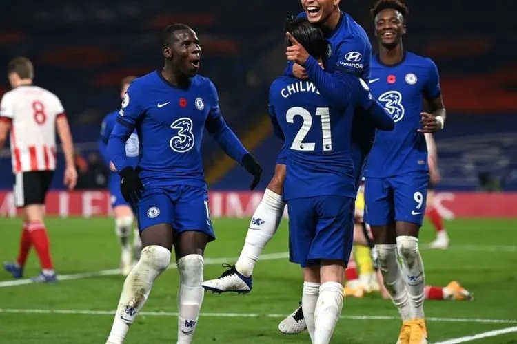 Performa Chelsea di musim ini menunjukan tren positif lantaran belum terkalahkan dalam lima laga di semua kompetisi / instagram