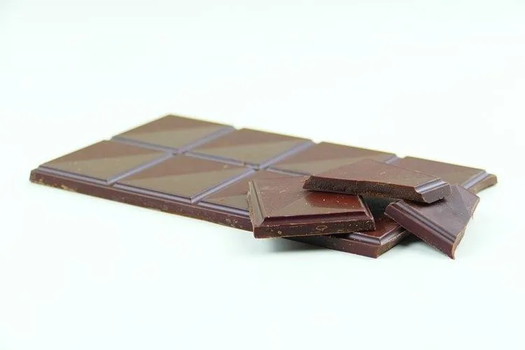 cokelat hitam (pixabay)