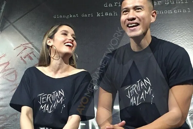 Cinta Laura -Herjunot Ali/Ayojakarta.com