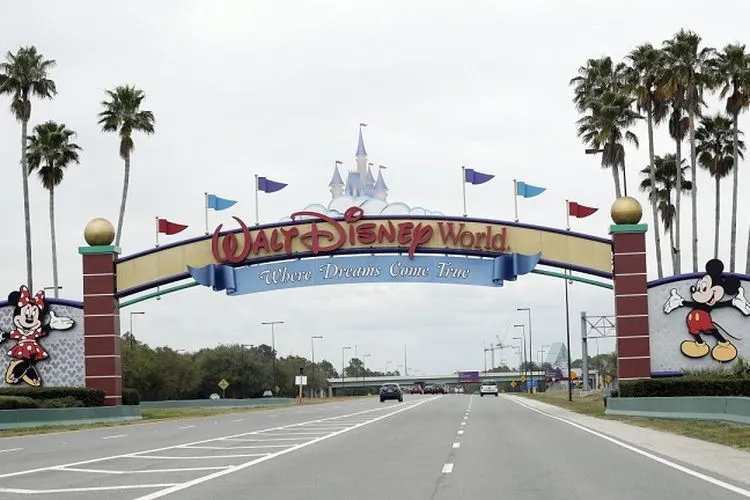 Pintu masuk Disney World