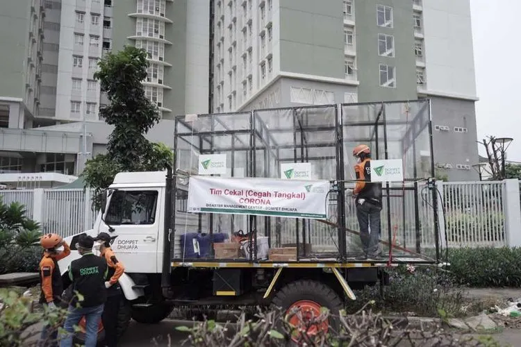 RST Dompet Dhuafa menerapkan prosedur ketat baik bagi karyawan, perawat, hingga dokter dalam penanganan pasien. (dok Dompet Dhuafa)