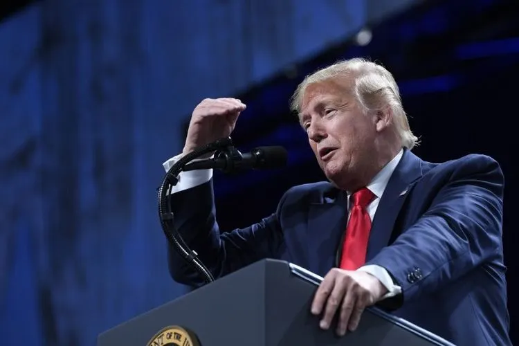 Donald Trump (AP News)