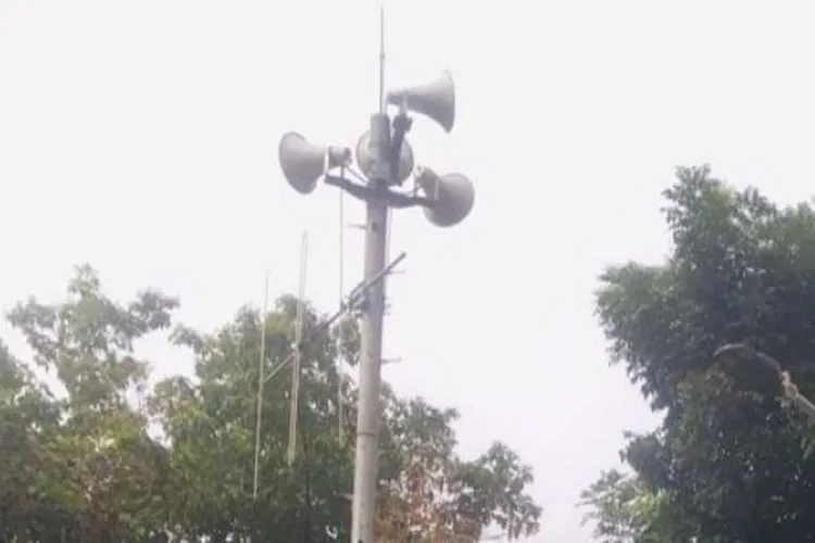 Pemprov DKI Jakarta bakal menambah enam perangkat pengeras suara atau toa untuk peringatan dini bencana ke warga. (Dok. BPBD DKI Jakarta)