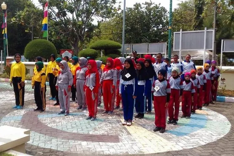 Tim FORST Cabang Senam Tingkat Kecamatan Kepulauan Seribu Selatan/pulauseribu.jakarta.go.id