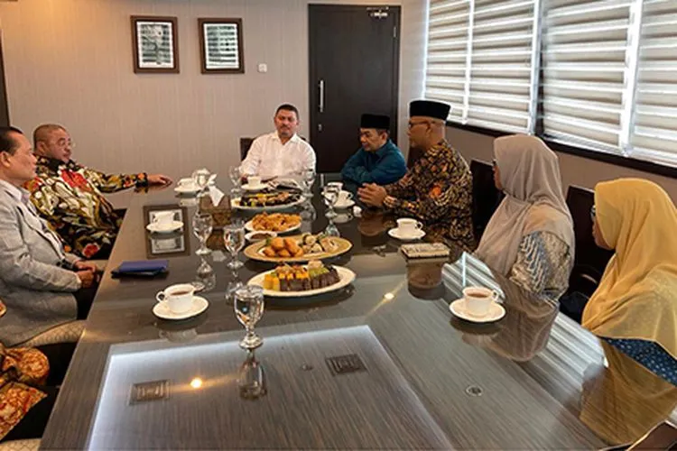 Silaturahmi pimpinan Fraksi PKS dengan pimpinan Fraksi PAN di gedung DPR, Senayan, Jakarta, Jumat (18/10/2019)/Dok Aboe Bakar Al Habsyi