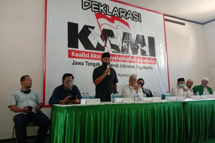 Gatot Nurmantyo saat berorasi menghadiri deklarasi Koalisi Aksi Menyelamatkan Indonesia (KAMI) wilayah Jawa Tengah dan DI Yogyakarta, di Kota Solo, Kamis (20/8/2020). (Ayojakarta.com/Budi Cahyono)